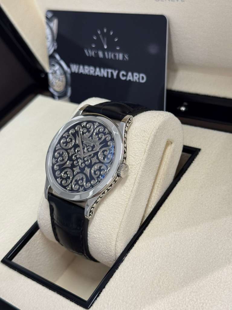 Patek Philippe Calatrava - 38 MM - Platinum - 5088/100P