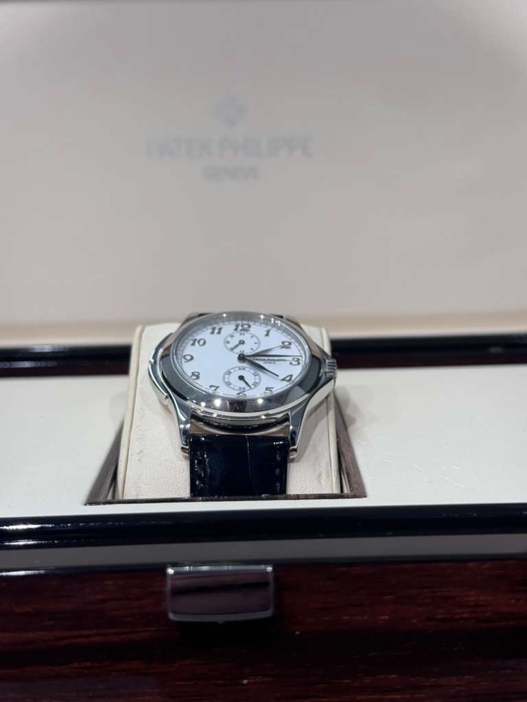 Patek Philippe Calatrava - 37 MM - White Gold - 5134G