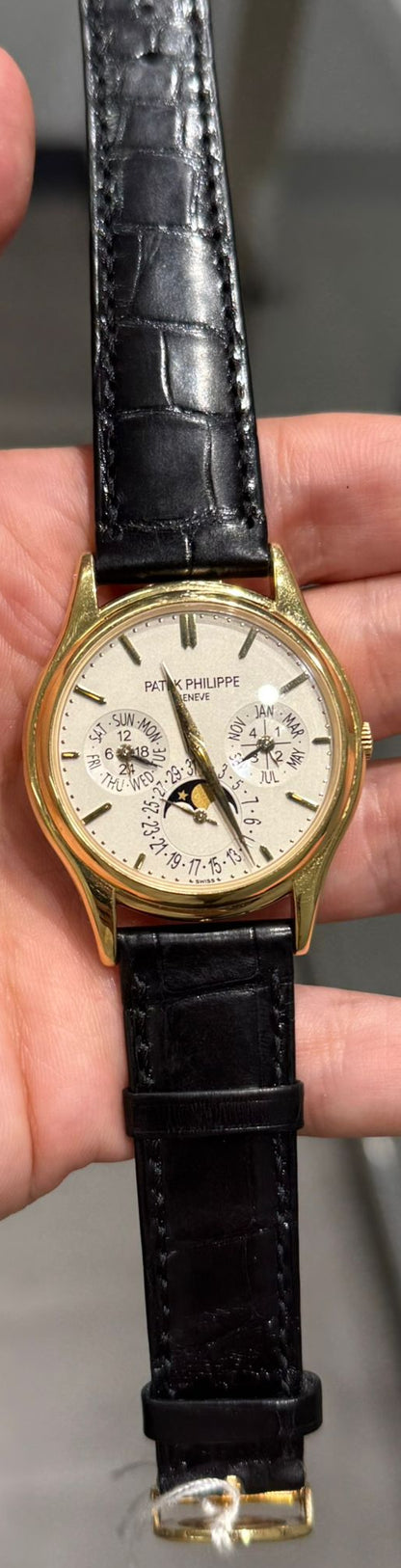 Patek Philippe Grand Complications - Moonphase and Perpetual Calendar - 37.2 MM - Yellow Gold - Silver Dial - Brown Leather Strap - 5140J-001