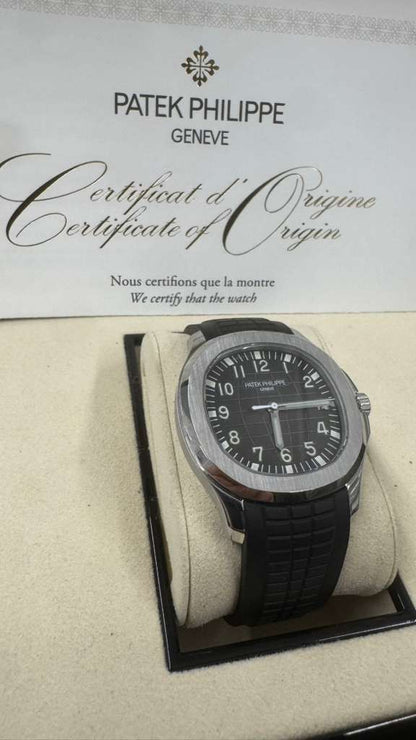 Patek Philippe Aquanaut - 40 MM - Steel - 5167A-001