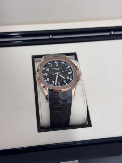 Patek Philippe Aquanaut - 40MM - Rose Gold - 5167R-001