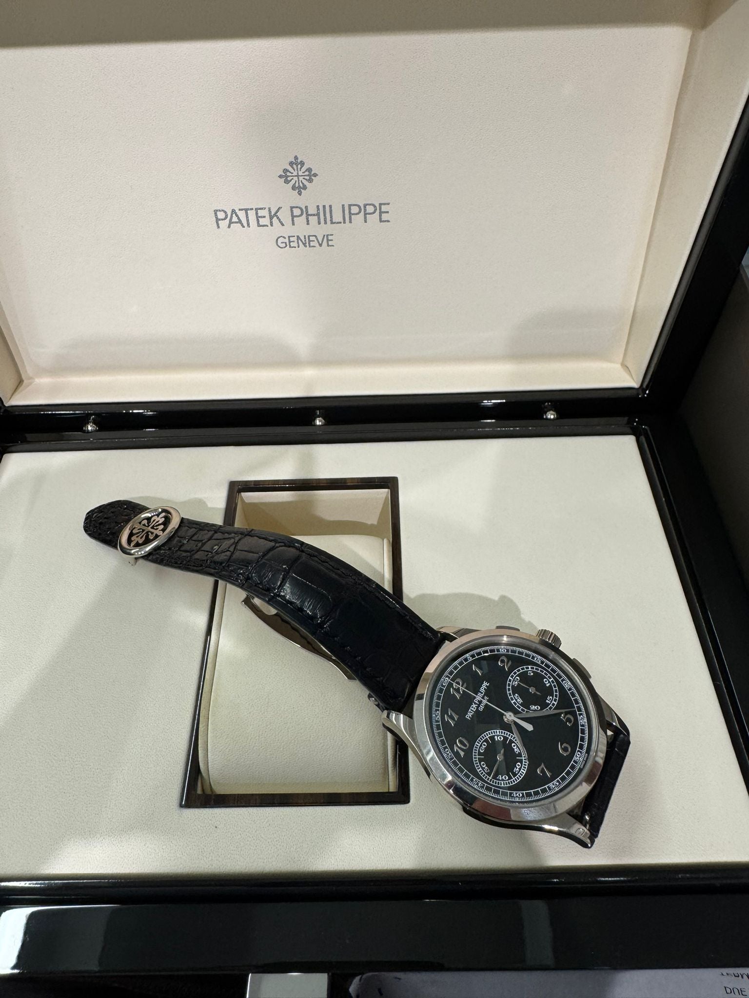 Patek Philippe Complications - Chronograph - 39 MM - White Gold - Black Dial - Leather Bracelet - 5170G-010