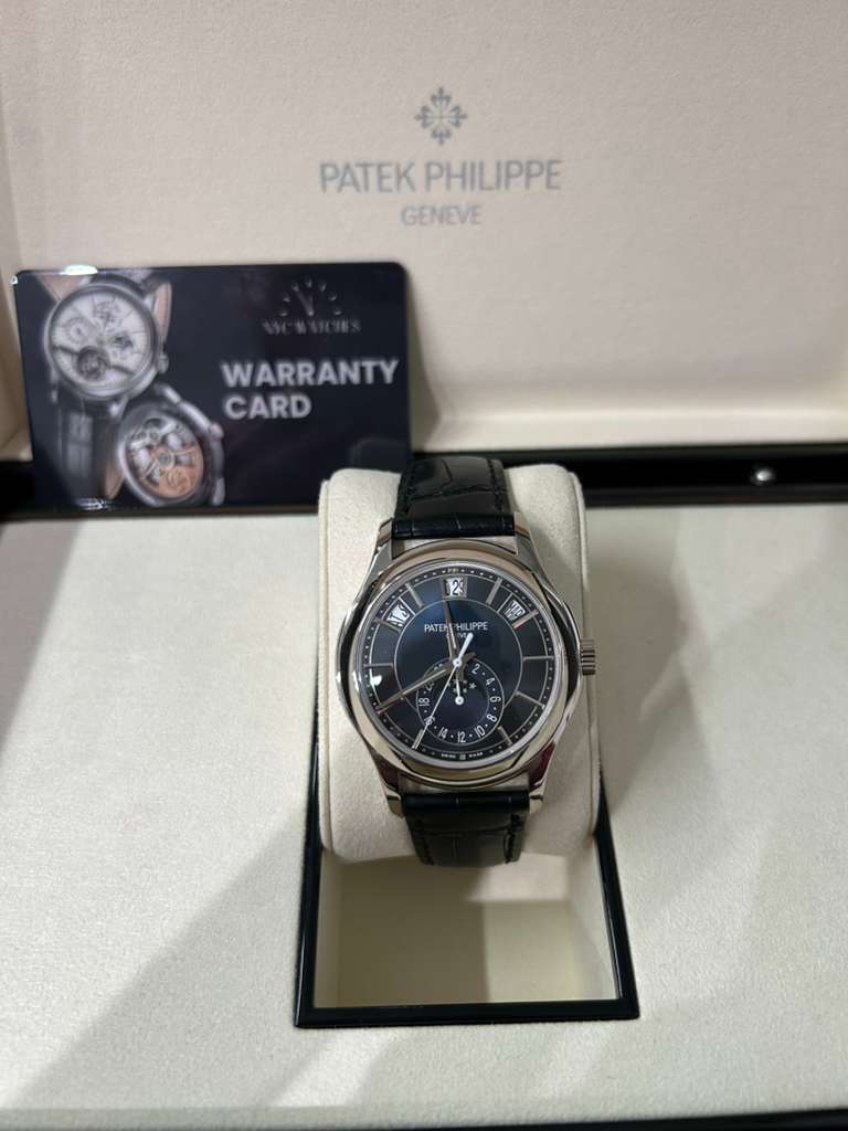 Patek Philippe Complications - Moonphase - 40 MM - White Gold - 5205G-013