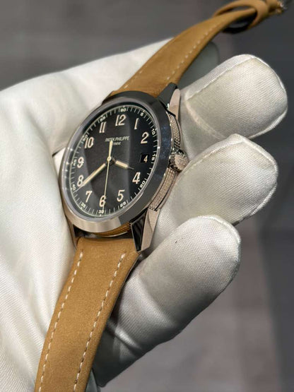 Patek Philippe Calatrava - 40 MM - White Gold - 5226G-001