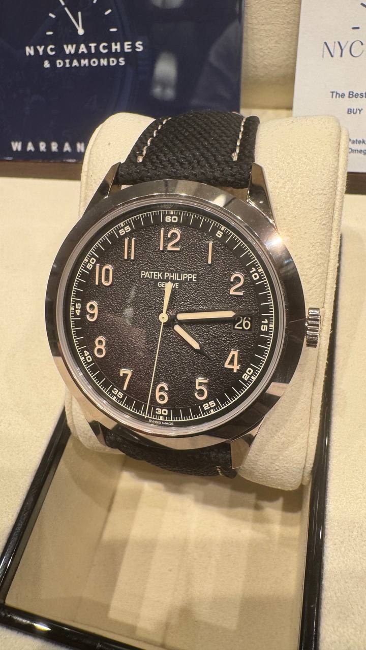 Patek Philippe Calatrava - 40 MM - White Gold - 5226G-001