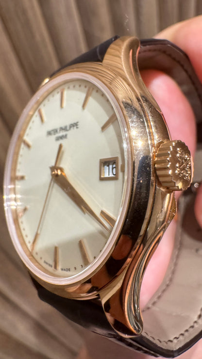 Patek Philippe Calatrava - 39 MM - Rose Gold - 5227R-001