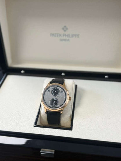 Patek Philippe Complications - 40.5 MM - Rose Gold - 5235/50R-001
