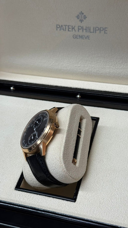 Patek Philippe Complications - 40.5 MM - Rose Gold - 5235/50R-001