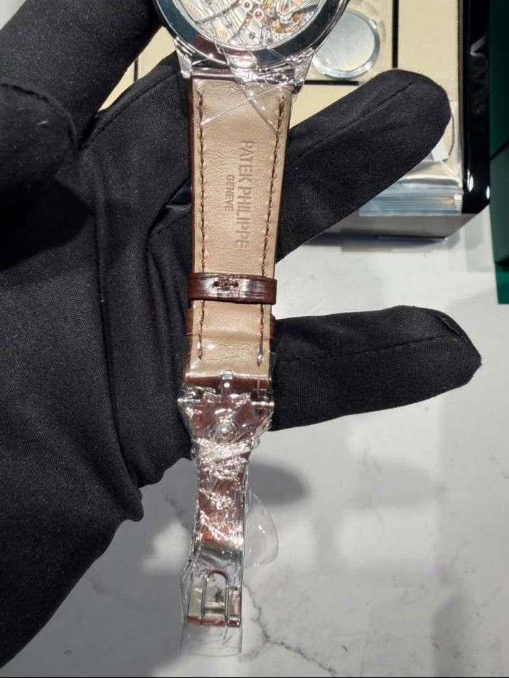 Patek Philippe Grand Complications - Moonphase and Perpetual Calendar - 41.3 MM - Platinum - 5236P-010