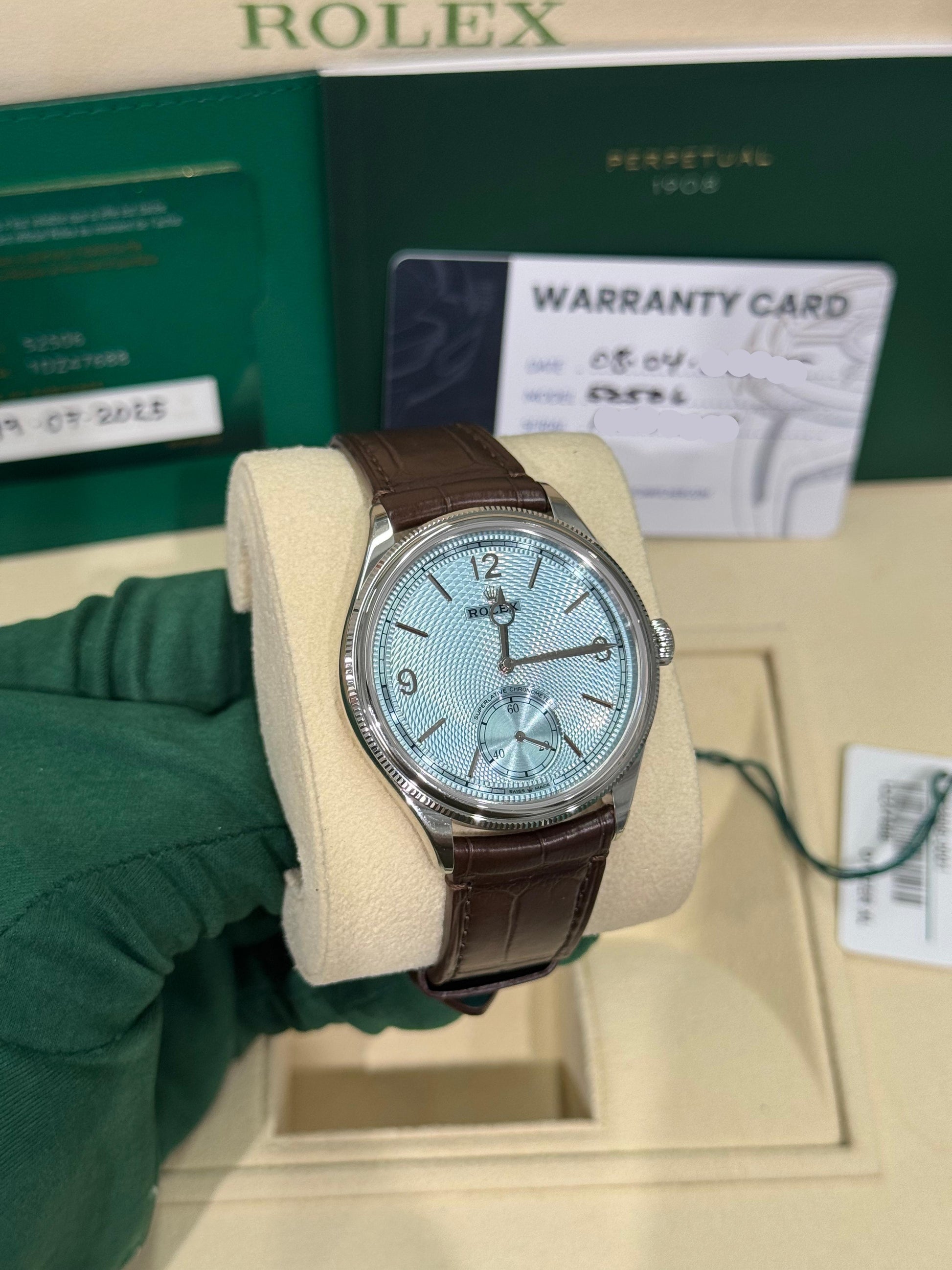 Rolex 1908 - 39 MM - Platinum - Blue Dial - 52506 Br