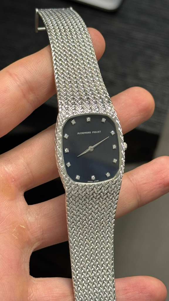 Audemars Piguet - Vintage Cobra - 32 MM - White Gold - Blue Diamond Dial - 56525