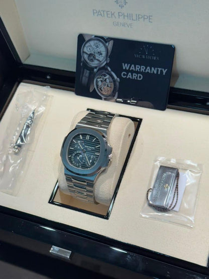 Patek Philippe Nautilus - 40 MM - Steel - 5712/1A-001