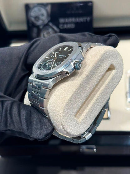 Patek Philippe Nautilus - 40 MM - Steel - 5712/1A-001