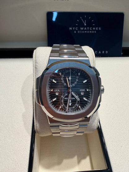 Patek Philippe Nautilus - 40 MM - Stainless Steel - 5990/1A-011
