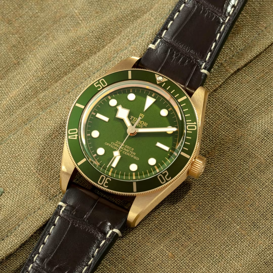 Tudor Black Bay 58 18K - 39 MM - 18k Yellow Gold - Green Dial - M79018V-0001