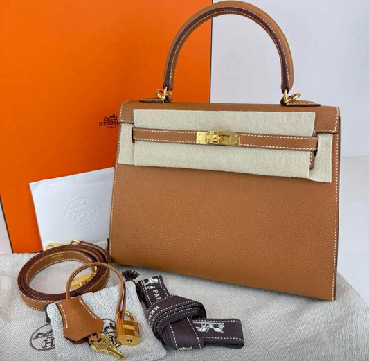 Hermès Kelly Sellier 25 - Gold Epsom - Gold Hardware - K25GEGHW