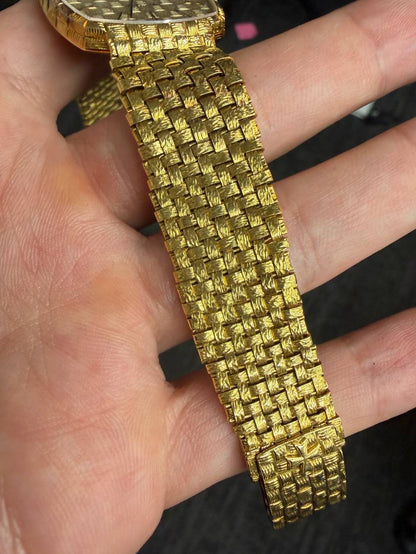Vacheron Constantin Classic Vintage - 32 MM - 18K Yellow Gold - Basket-Weave Gold Dial - Gold Bracelet - 7391