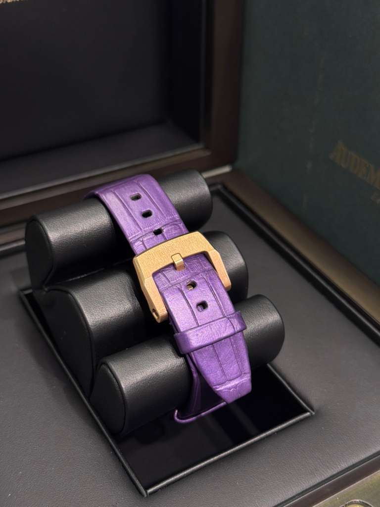 Audemars Piguet - Code 11.59 - 38 MM - Rose Gold - Purple Dial - 77410OR.OO.A623CR.01