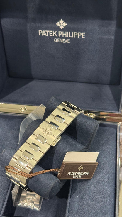 Patek Philippe Cubitus - 45 MM - Steel - Green Dial - 5821/1A-001