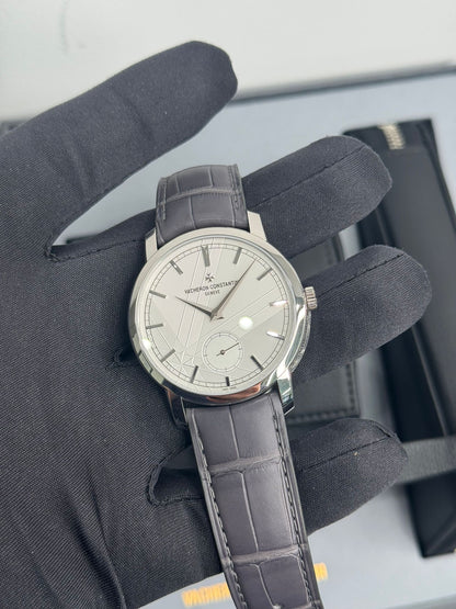 Vacheron Constantin Traditionnelle Platinum 38 MM - Black Leather Strap - Silver Dial - 82172/000P-H062
