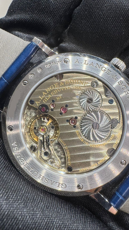 A.Lange & Söhne Saxonia Thin - 37 MM - White Gold - Blue Dial - 205.086