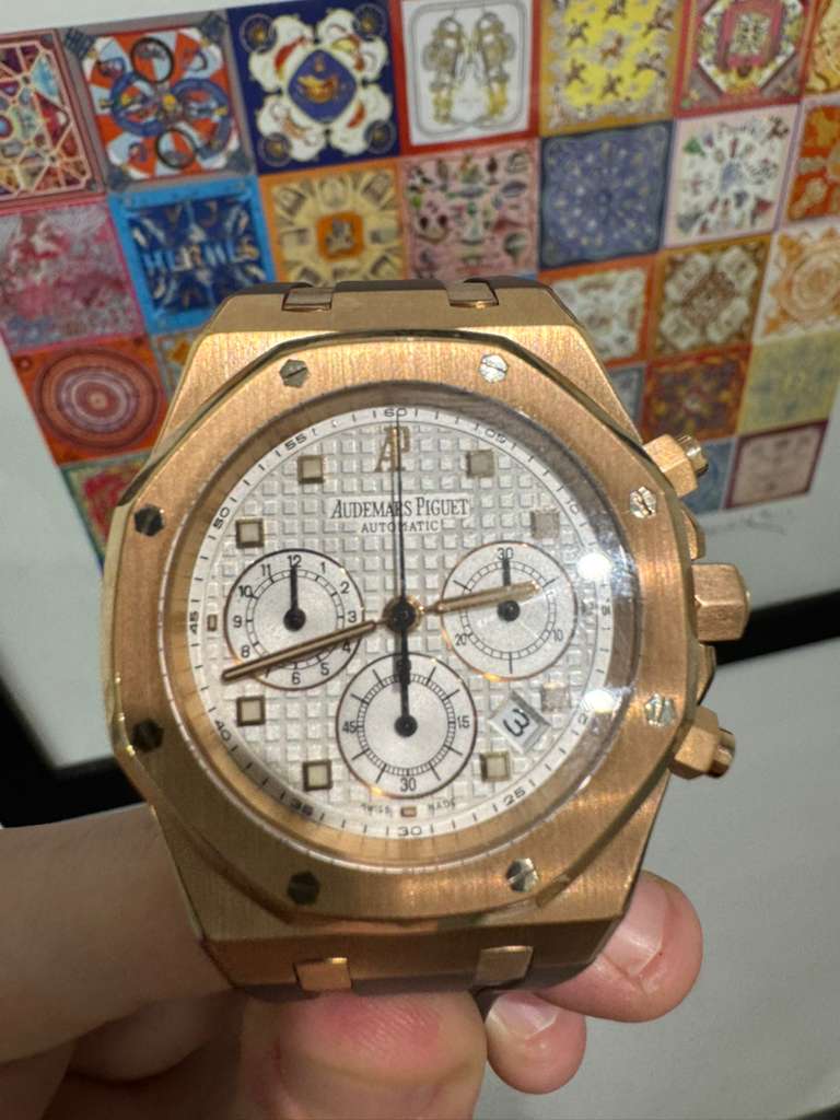Audemars Piguet - Royal Oak Chronograph - 39 MM - Rose Gold - 26022OR.OO.D088CR.01