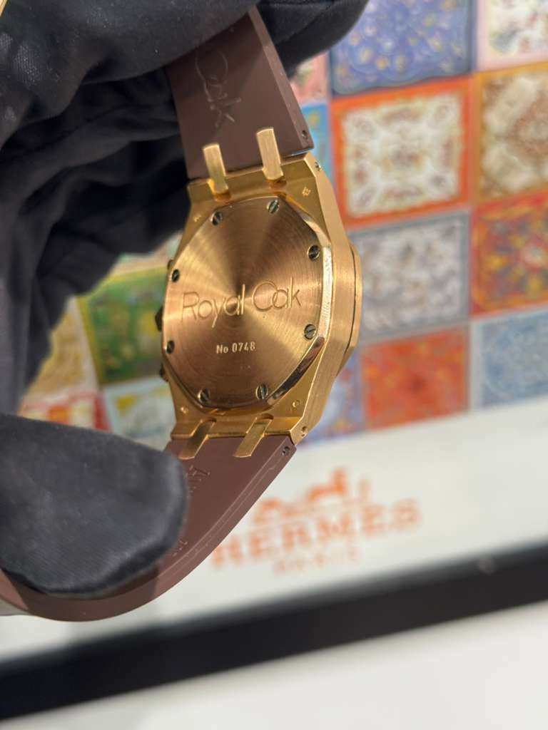 Audemars Piguet - Royal Oak Chronograph - 39 MM - Rose Gold - 26022OR.OO.D088CR.01