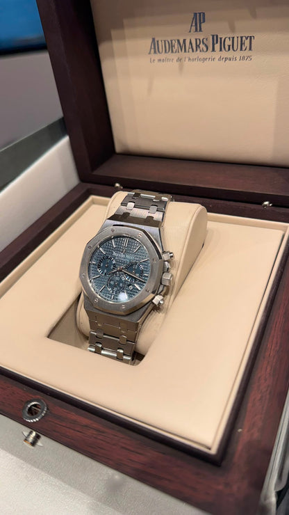 Audemars Piguet - Royal Oak - 41 MM - Steel - 26320ST.OO.1220ST.03