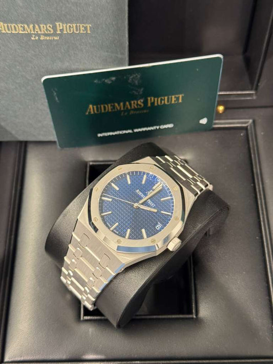 Audemars Piguet Royal Oak Limited Edition - 41 MM - White Gold - Blue Dial - 15503BC.OO.1220BC.01