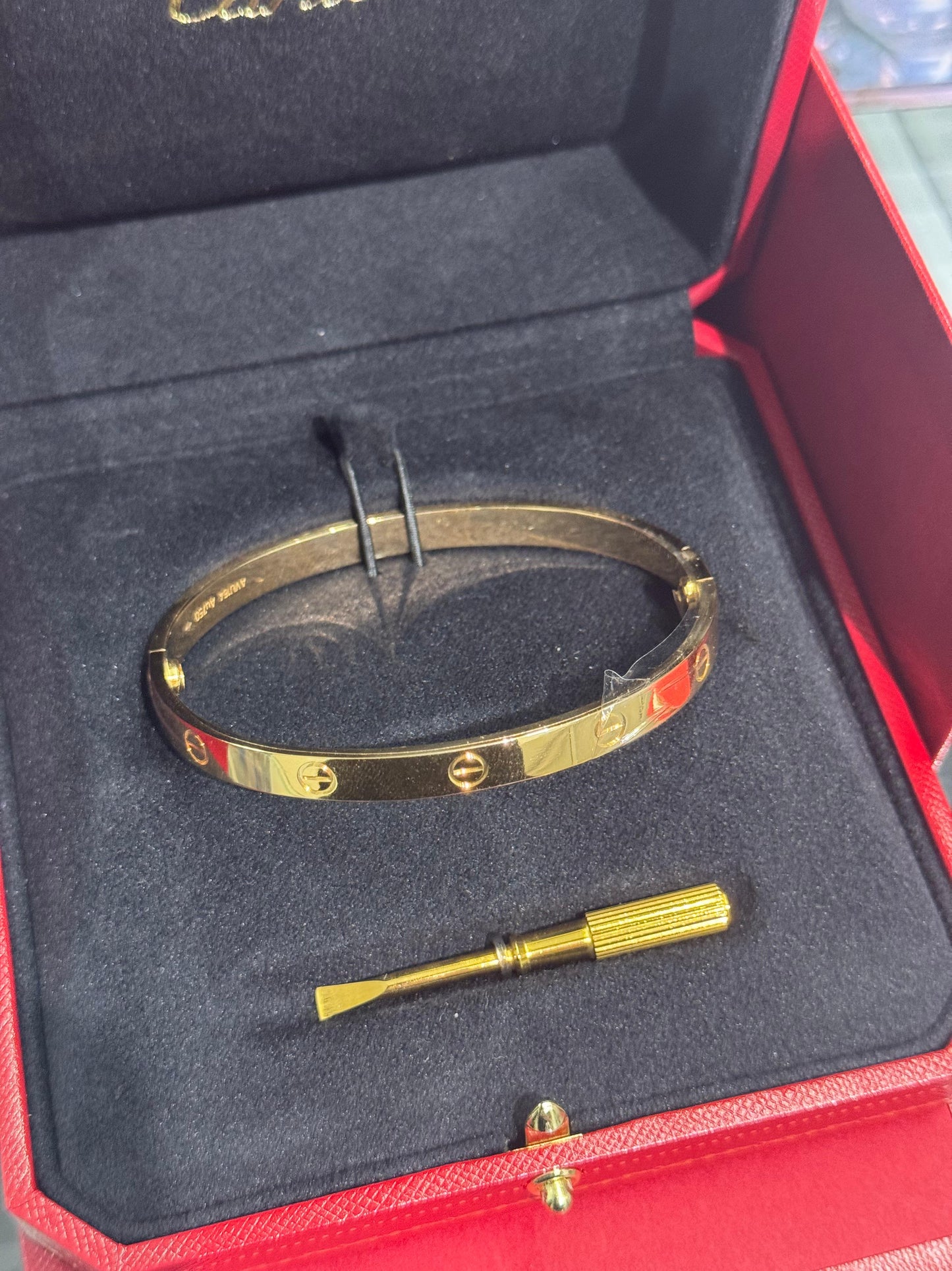 Cartier Love Bracelet - Yellow Gold - Classic Model - B6077017