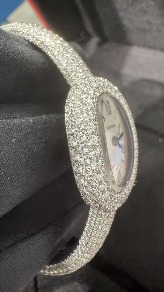 Cartier - Baignoire (Mini model) Size 15 - 18.7 x 24.6 MM - White Gold and Diamond Bracelet and Bezel - Silvered Dial - CRHPI01822