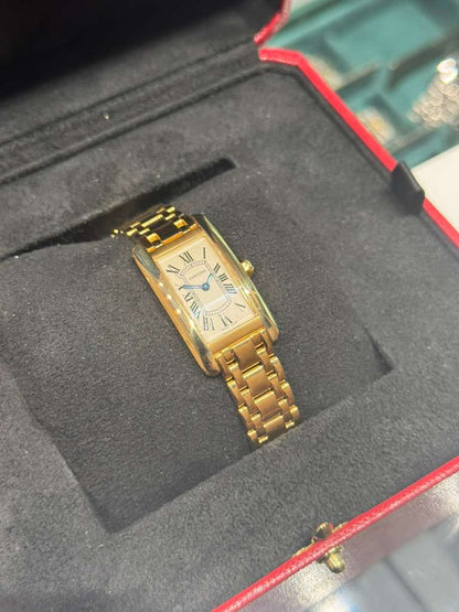 Cartier - Tank Americaine - Ladies Watch - 19.0 MM x 35.0 MM - Yellow Gold - White Dial - W26015K2