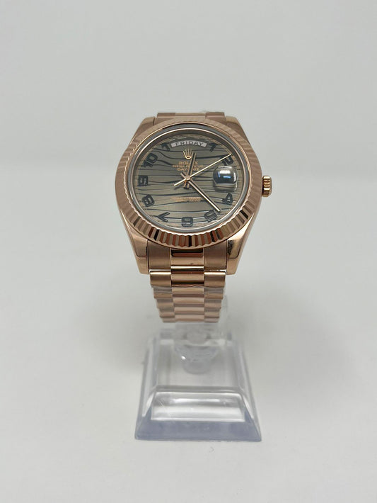 Rolex Everose Gold Day Date 41 MM - President Bracelet - Fluted Bezel - Wave Dial - 218235