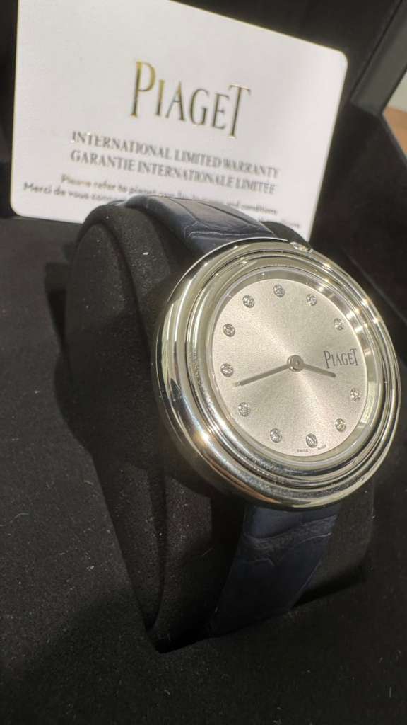 Piaget Possession - Stainless Steel 34 MM - Blue Leather Strap - Silvered Dial - G0A47090