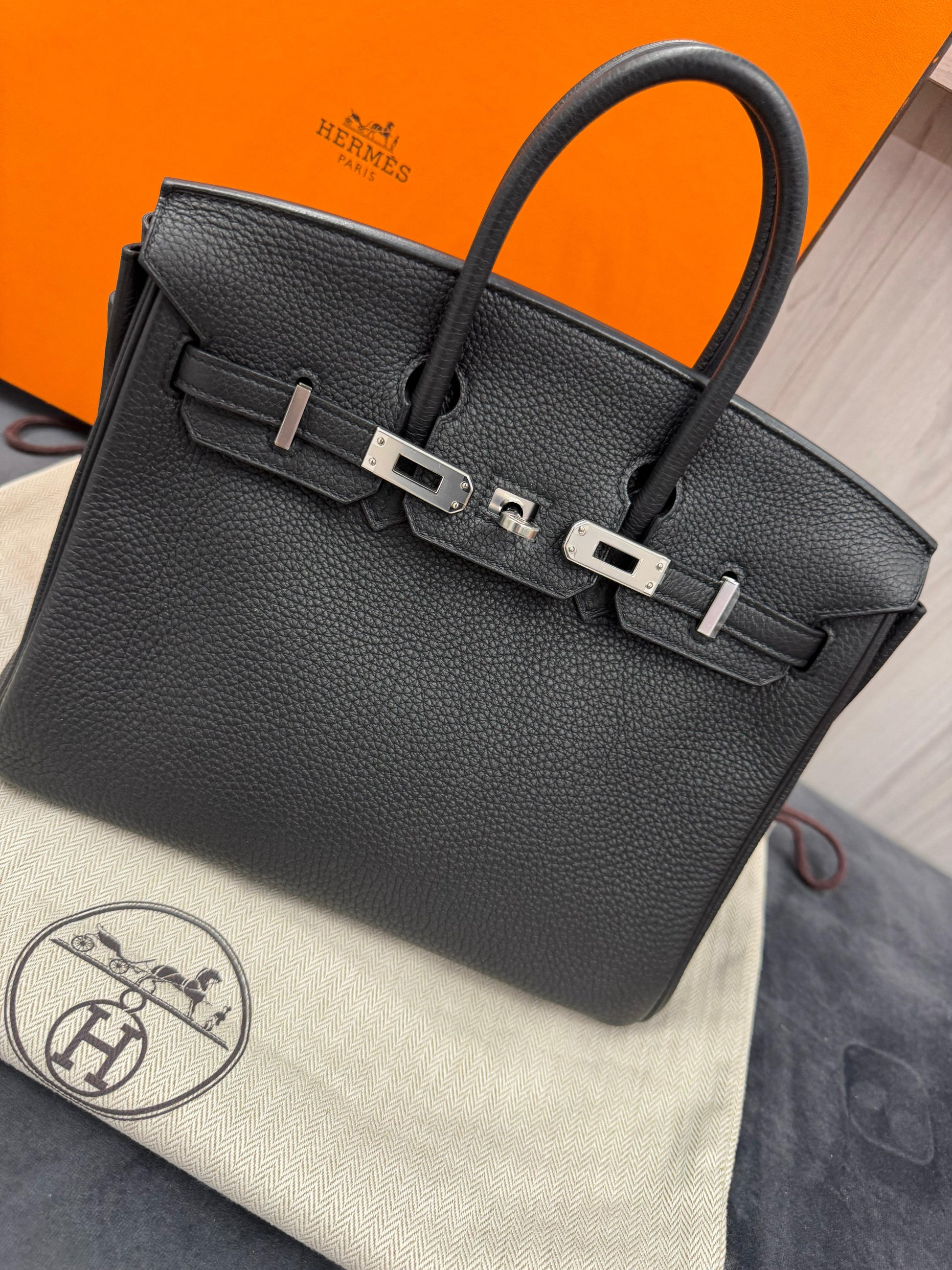 Hermès Birkin 25 - Black Togo Leather Palladium Hardware