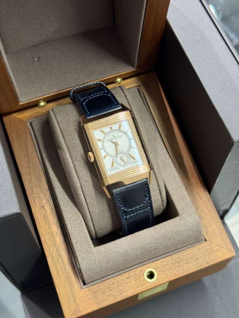 JLC - Reverso Tribute Duoface Small Seconds - 47 MM x 28.3 MM - Pink Gold - Blue/Silvered Dial - Blue Strap - JLC Q3982590