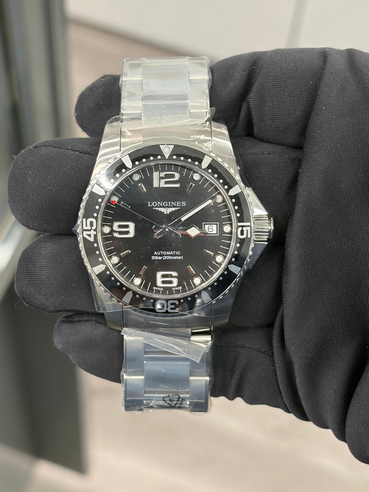 Longiness Hydroconquest - Stainless Steel - 41 MM - Black Dial - L3.742.4.56.6