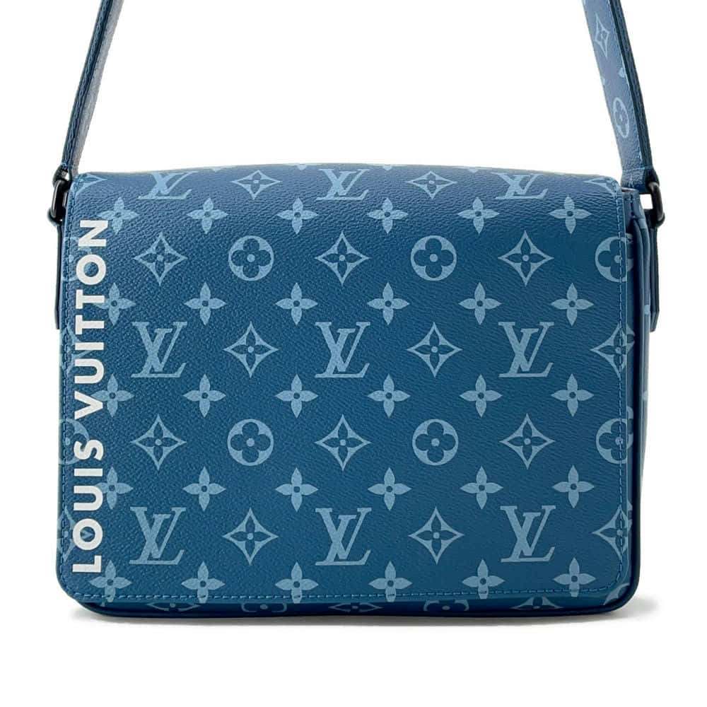 Louis Vuitton - Monogram District PM Shoulder Bag - Blue - M23785