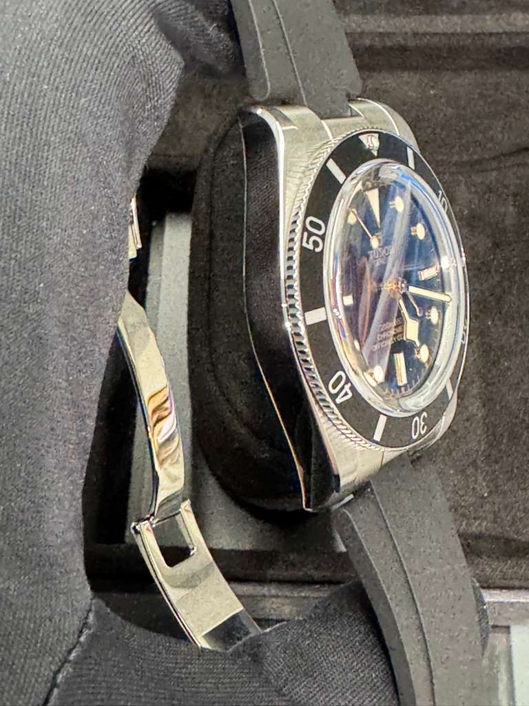 Tudor Black Bay 54 - 37 MM - Steel - Black Dial - M79000N-0002