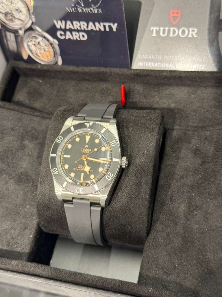 Tudor Black Bay 54 - 37 MM - Steel - Black Dial - M79000N-0002