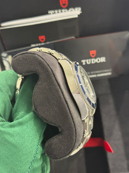 Tudor Black Bay 58 - 39 MM - Steel - Blue Dial - M79030B-0001