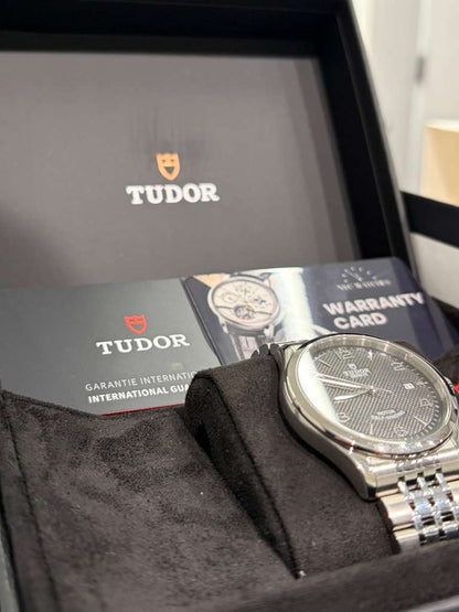Tudor 1926 - 39 MM - Stainless Steel - Black Dial - M91550-0002