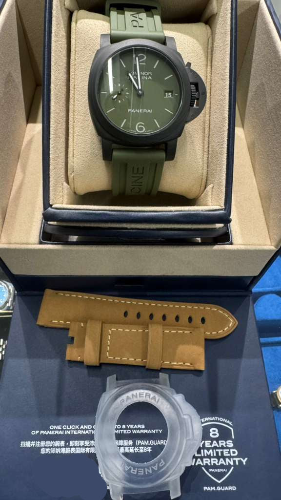 Panerai Luminor Quaranta Carbotech 40 MM - Green Rubber Strap - Green Dial - PAM01526