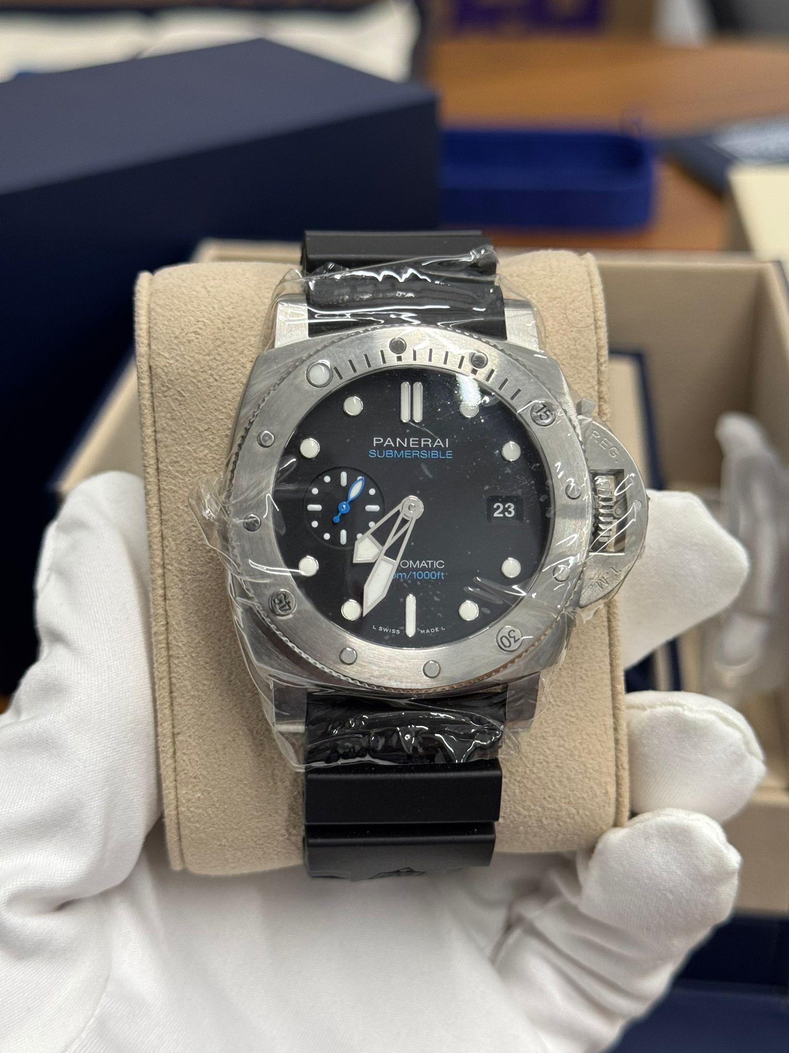 Panerai - Luminor Submersible Quarantaquattro - 44 MM - Stainless Steel - Black Dial - PAM1229