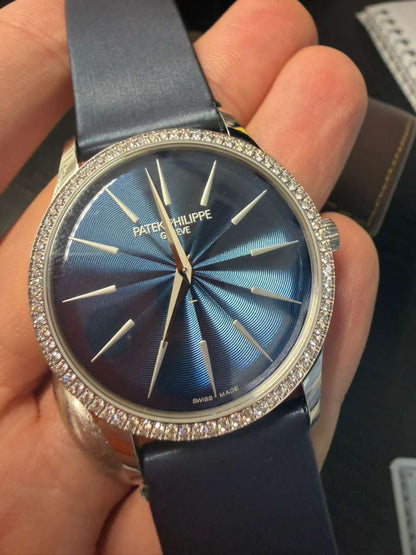 Patek Philippe Calatrava - 35 MM - White Gold - 4997/200G-001