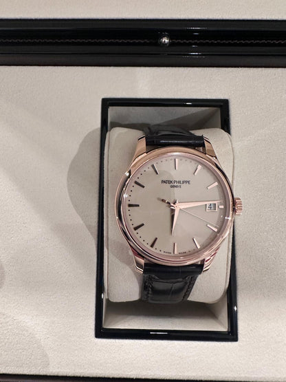 Patek Philippe Calatrava - 39 MM - Rose Gold - 5227R-001