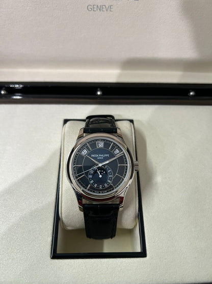 Patek Philippe Complications - Moonphase - 40 MM - White Gold - 5205G-013