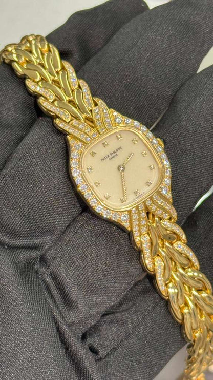 Patek Philippe La Flamme - 21 x 23 MM - Yellow Gold - 4815/3J