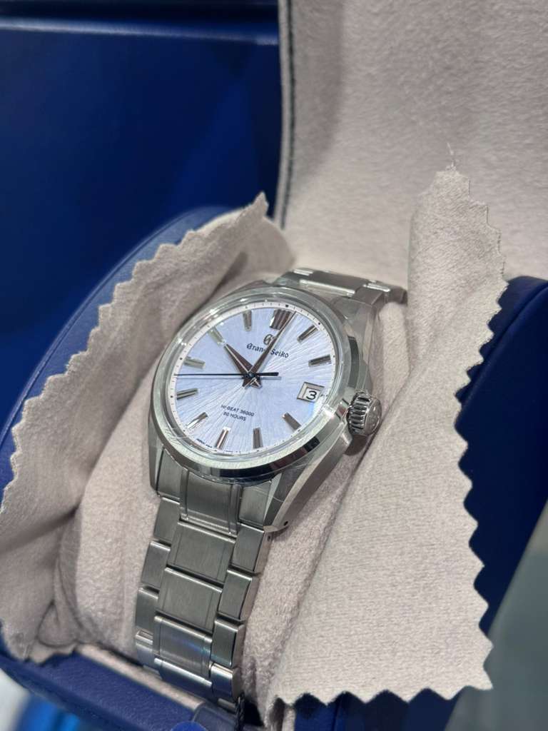 Grand Seiko - Evolution 9 - 40 MM - Stainless Steel - Light Blue Dial - Limited Edition - SLGH027