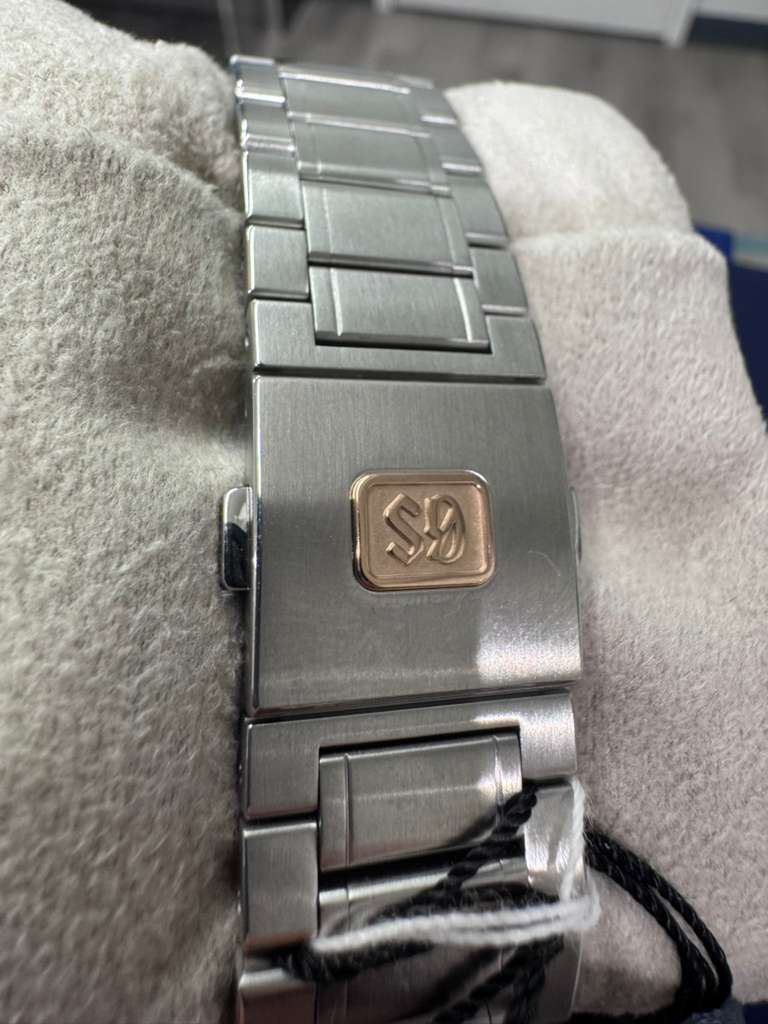 Grand Seiko - Evolution 9 - 40 MM - Stainless Steel - Light Blue Dial - Limited Edition - SLGH027